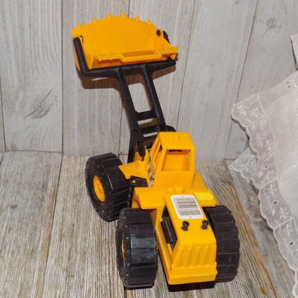 TOY TRACTOR YELLOW PLASTIC * - Picture 2 of 10